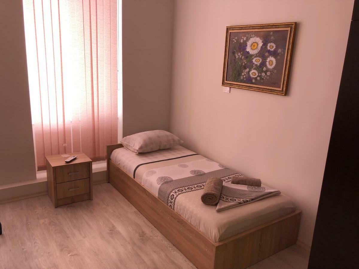 Guest Rooms Opera 普罗夫迪夫 外观 照片