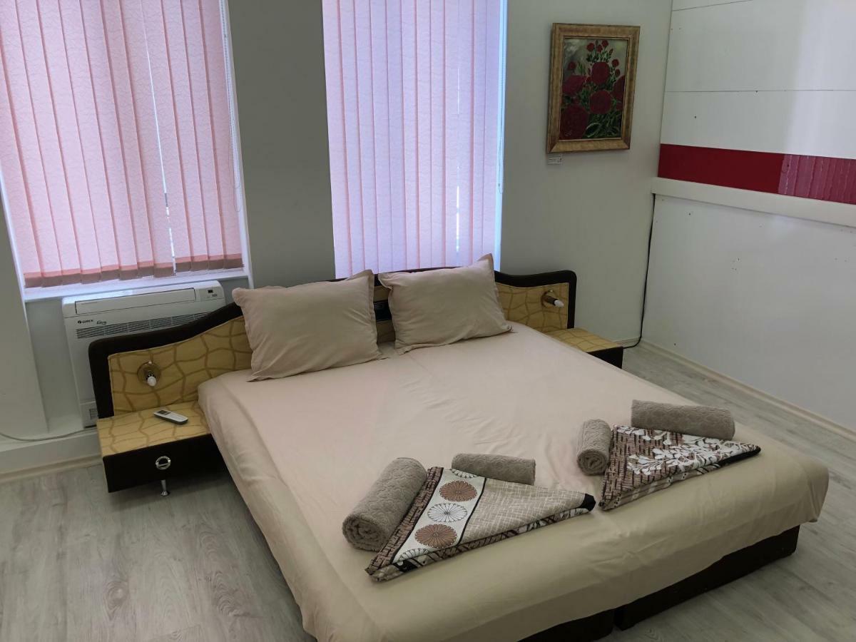 Guest Rooms Opera 普罗夫迪夫 外观 照片