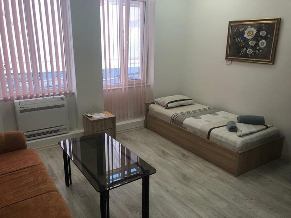 Guest Rooms Opera 普罗夫迪夫 外观 照片
