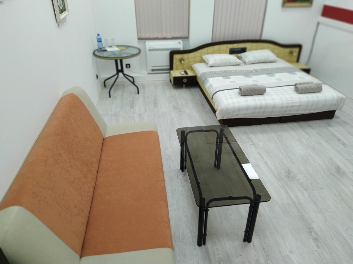 Guest Rooms Opera 普罗夫迪夫 外观 照片